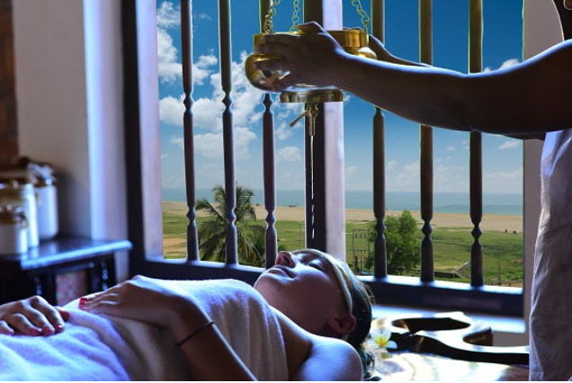 14-night Panchakarma at Manaltheeram