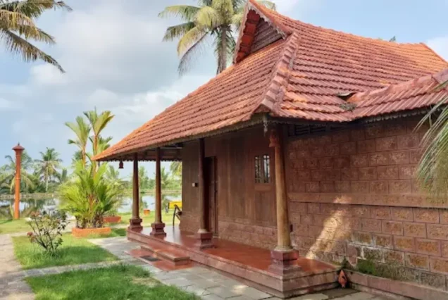 Kondai Lip Backwater Heritage Resort, Alleppey, Kerala