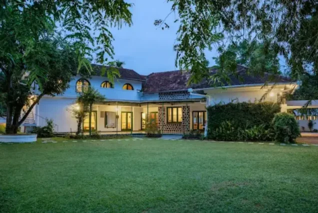 The Sacred Lotus, Kochi